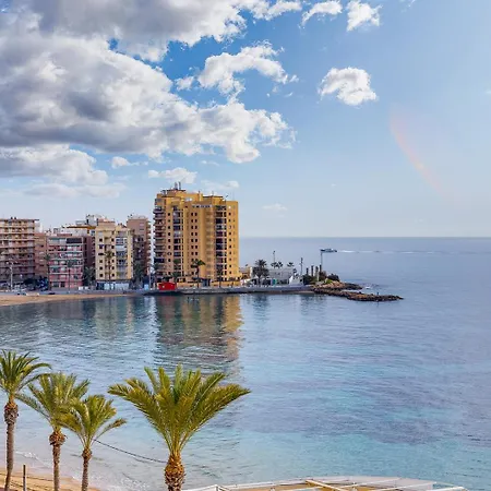 Concordia Beachside Apartment: Near Del Cura & Station Apartment Torrevieja