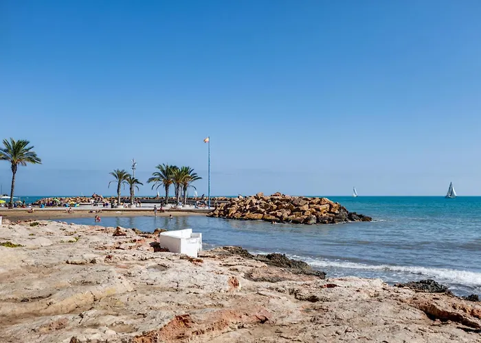 Calle Concordia 86, Two Bedroom Apartment, Up To 6 Guests, Near Del Cura Beach,supermarket Mercadona And Bus Station Torrevieja