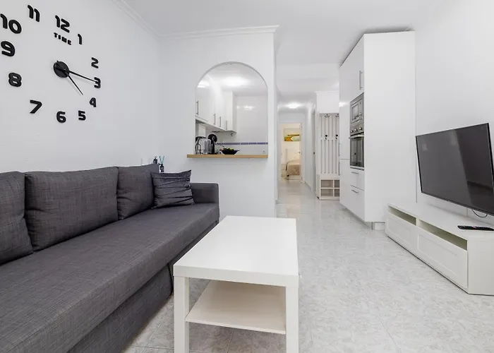 Appartement Calle Concordia 86, Two Bedroom Apartment, Up To 6 Guests, Near Del Cura Beach,supermarket Mercadona And Bus Station