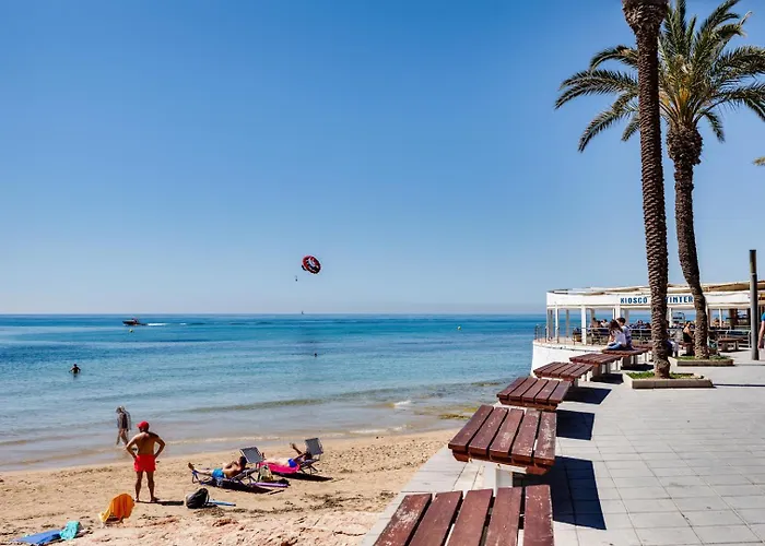 Calle Concordia 86, Two Bedroom Apartment, Up To 6 Guests, Near Del Cura Beach,supermarket Mercadona And Bus Station Appartement Torrevieja