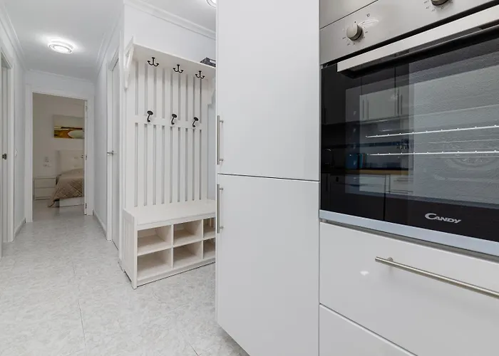 Calle Concordia 86, Two Bedroom Apartment, Up To 6 Guests, Near Del Cura Beach,supermarket Mercadona And Bus Station Torrevieja