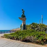 Calle Concordia 86, Two Bedroom Apartment, Up To 6 Guests, Near Del Cura Beach,supermarket Mercadona And Bus Station Торевьиа