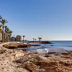 Calle Concordia 86, Two Bedroom Apartment, Up To 6 Guests, Near Del Cura Beach,supermarket Mercadona And Bus Station Апартаменты