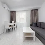 Calle Concordia 86, Two Bedroom Apartment, Up To 6 Guests, Near Del Cura Beach,supermarket Mercadona And Bus Station Торевьиа