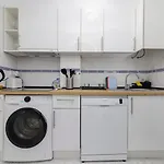 Calle Concordia 86, Two Bedroom Apartment, Up To 6 Guests, Near Del Cura Beach,supermarket Mercadona And Bus Station Апартаменты Торевьиа