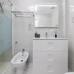 Calle Concordia 86, Two Bedroom Apartment, Up To 6 Guests, Near Del Cura Beach,supermarket Mercadona And Bus Station * Торевьиа