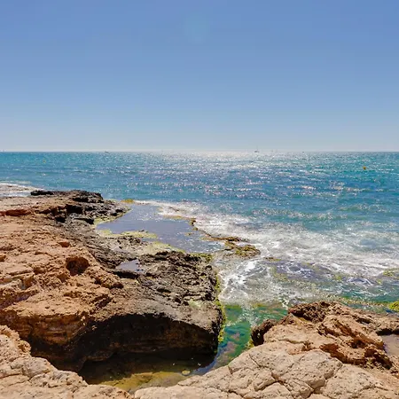 Calle Concordia 86, Two Bedroom Apartment, Up To 6 Guests, Near Del Cura Beach,supermarket Mercadona And Bus Station