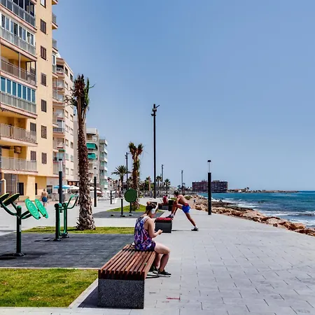 Апартаменты Calle Concordia 86, Two Bedroom Apartment, Up To 6 Guests, Near Del Cura Beach,supermarket Mercadona And Bus Station *