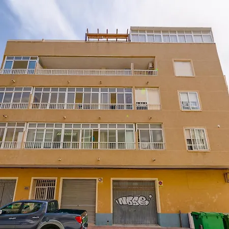 Апартаменты Calle Concordia 86, Two Bedroom Apartment, Up To 6 Guests, Near Del Cura Beach,supermarket Mercadona And Bus Station *