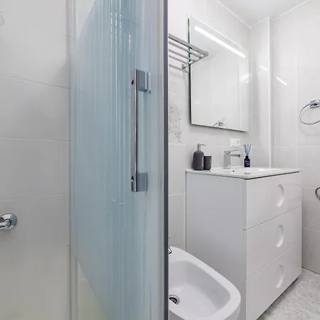 Апартаменты Calle Concordia 86, Two Bedroom Apartment, Up To 6 Guests, Near Del Cura Beach,supermarket Mercadona And Bus Station