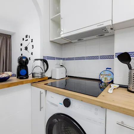 Concordia Beachside Apartment: Near Del Cura & Station * Torrevieja