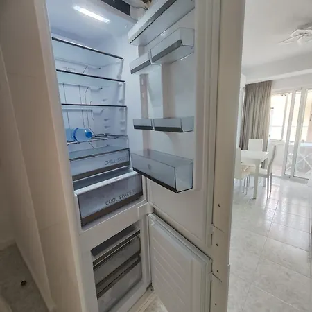 Calle Concordia 86, Two Bedroom Apartment, Up To 6 Guests, Near Del Cura Beach,supermarket Mercadona And Bus Station Torrevieja