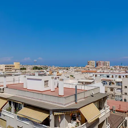 Calle Concordia 86, Two Bedroom Apartment, Up To 6 Guests, Near Del Cura Beach,supermarket Mercadona And Bus Station *