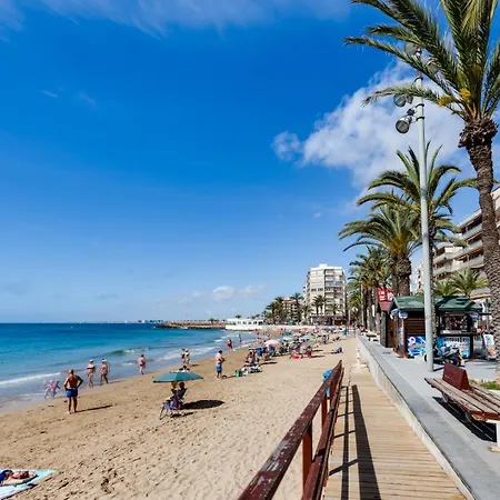 Calle Concordia 86, Two Bedroom Apartment, Up To 6 Guests, Near Del Cura Beach,supermarket Mercadona And Bus Station